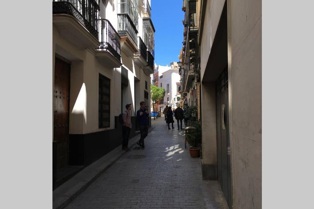 1 Minute From Cathedral. Feel The Heart Of Seville Luaran gambar