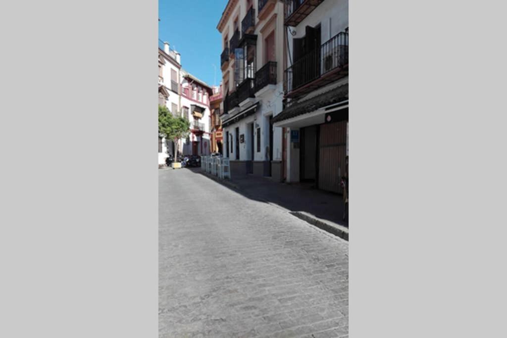1 Minute From Cathedral. Feel The Heart Of Seville Luaran gambar